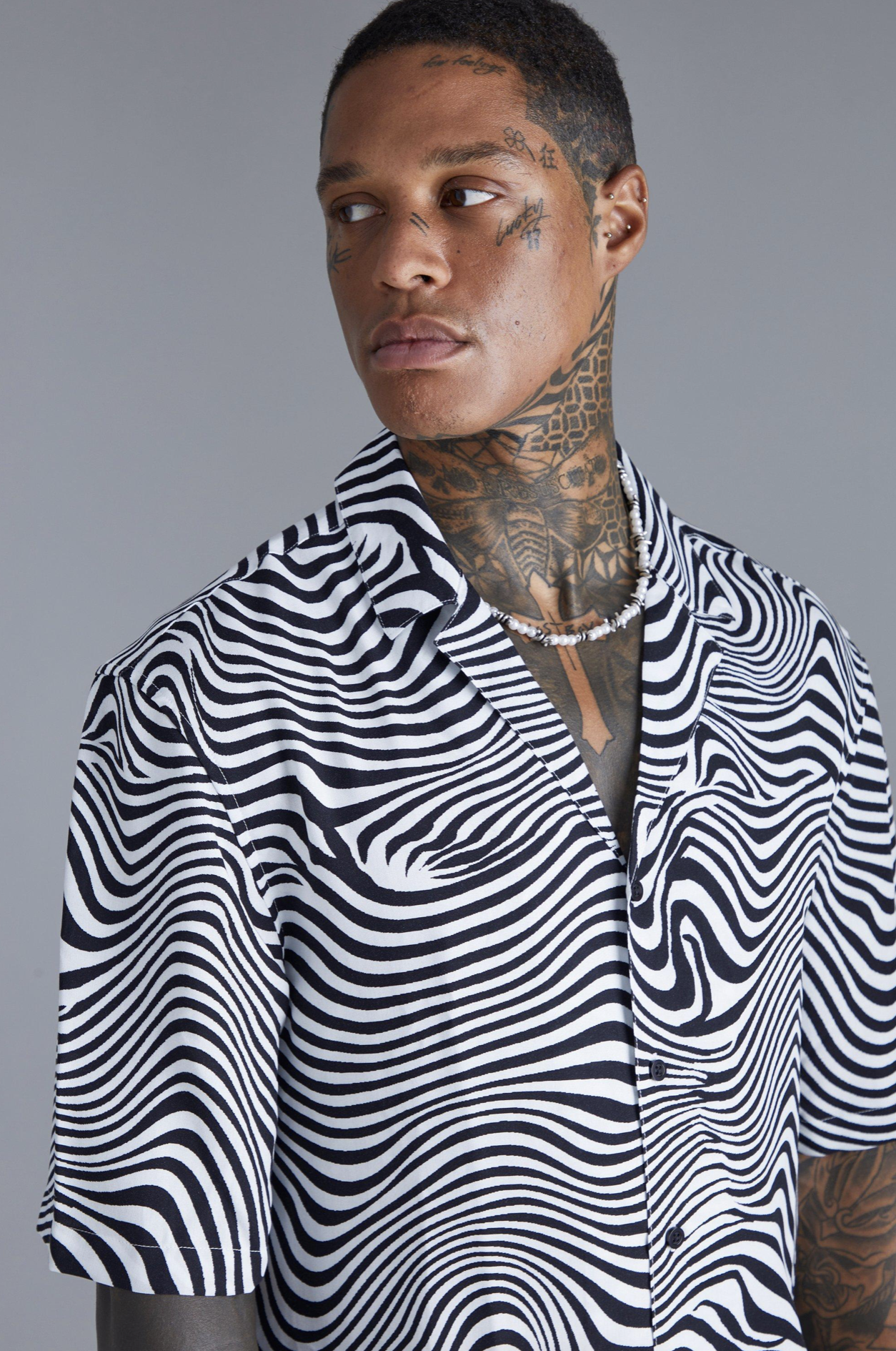 Brian Psychedelic Wave Print Shirt - Image 2