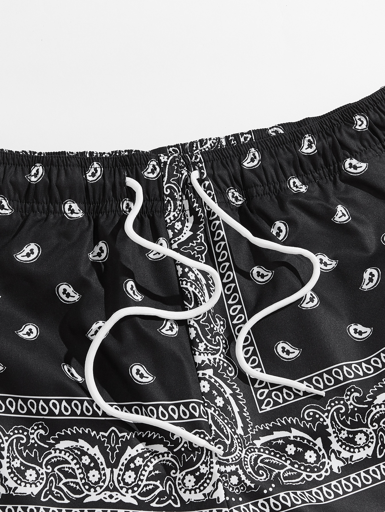 Pablo Paisley Print Shorts - Image 3