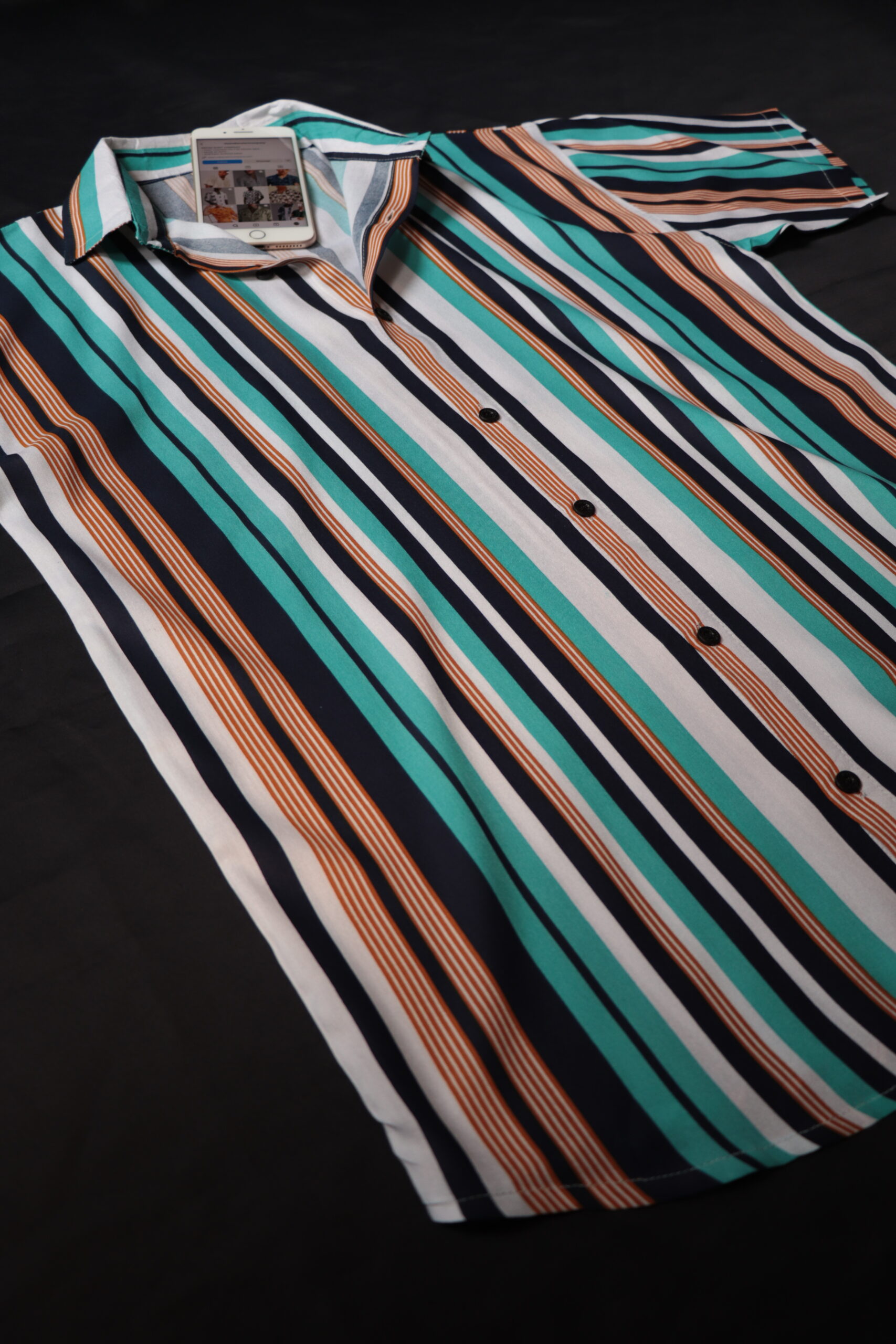 Stripes Print Muscle Shirt - Image 3