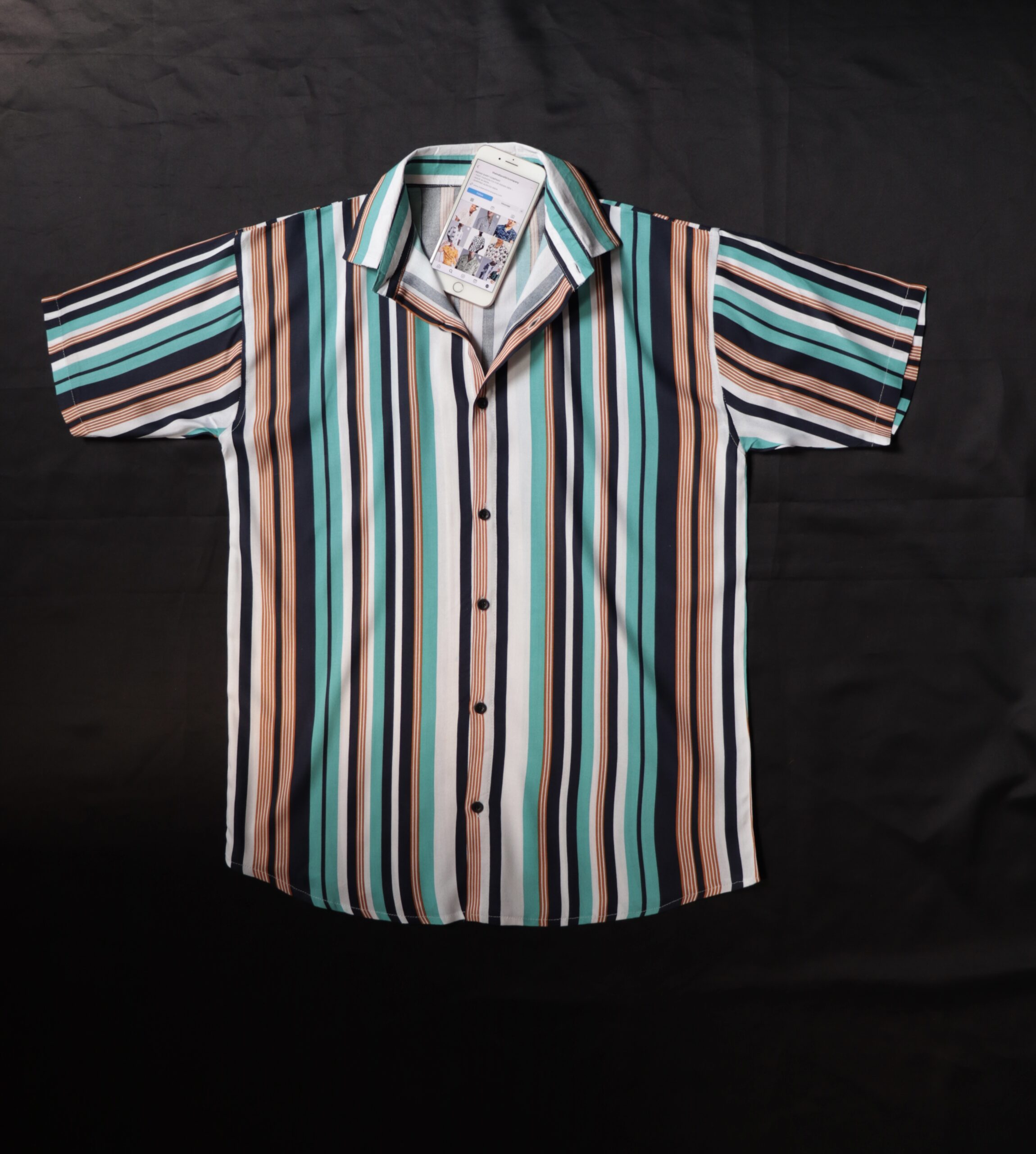 Stripes Print Muscle Shirt - Image 4