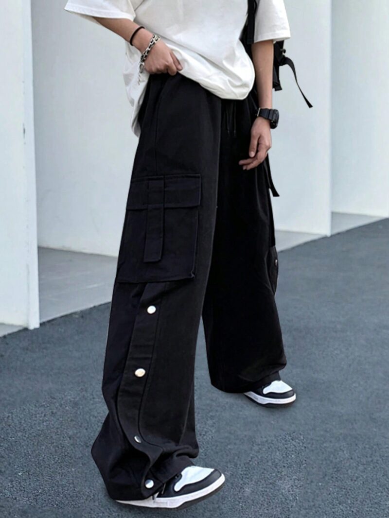 Bowie Black Oversized Silver Buttoned Cargo Pants - Image 4