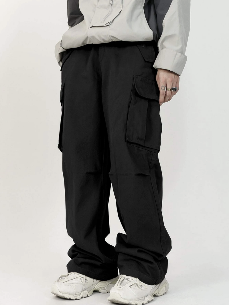 Nelson Black Oversized Cargo Pants - Image 4