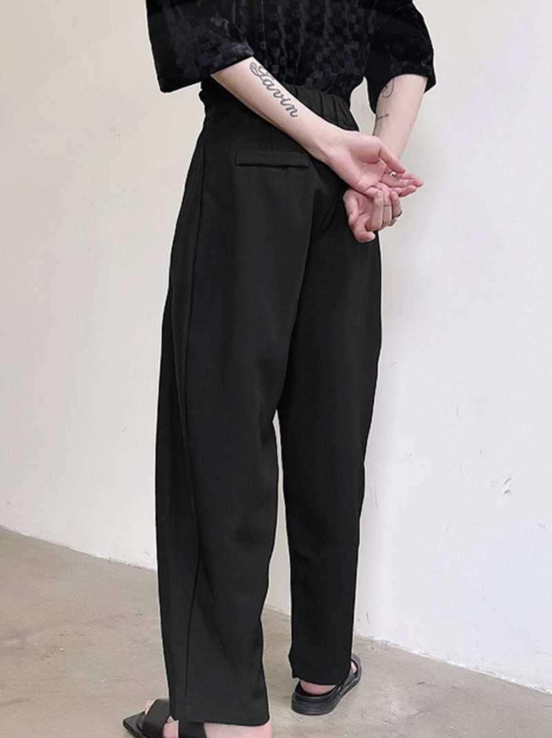 Howard Black Pleated Trousers - Image 2