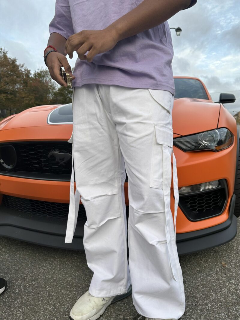 Vany White Oversized Cargo Pants - Image 2