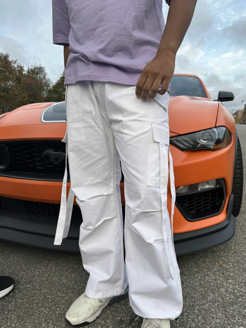 Vany White Oversized Cargo Pants - Image 3