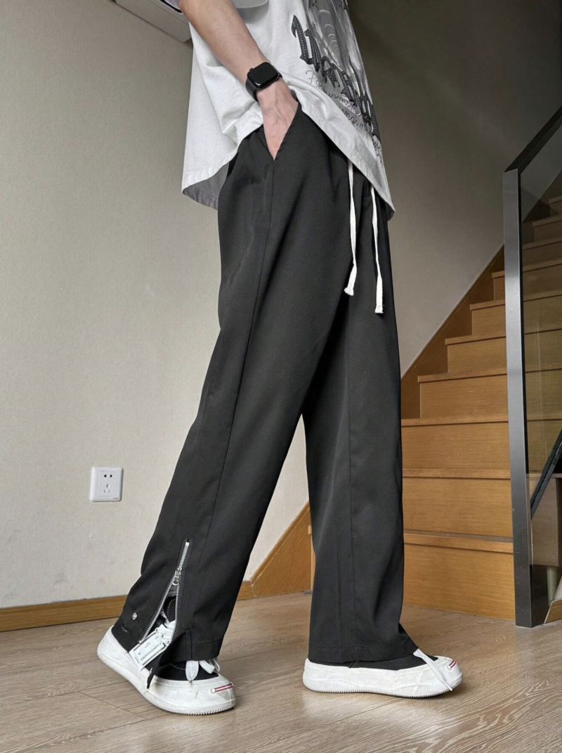 Vicky Black Zipper Oversized Cargo Pants - Image 7