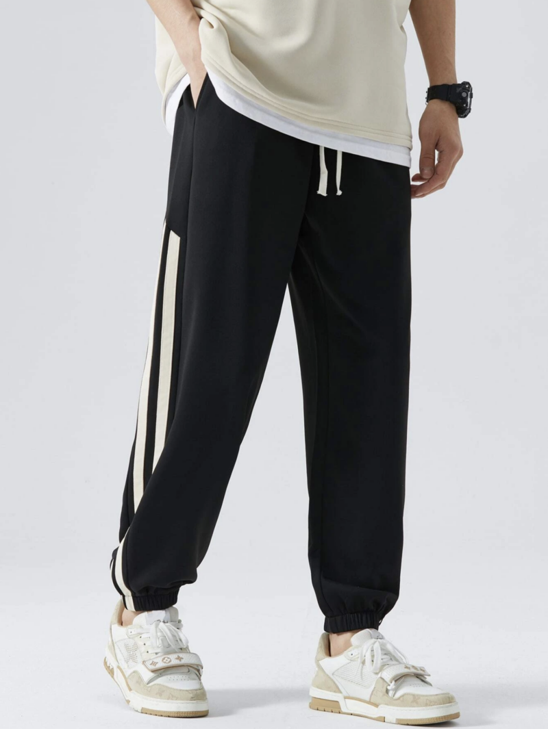 Willy Black Contrast Tape Jogger - Image 5