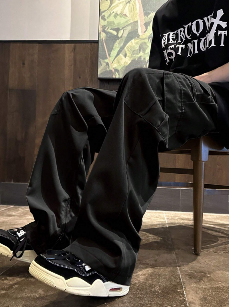 Pete Black Oversized Cargo Pants