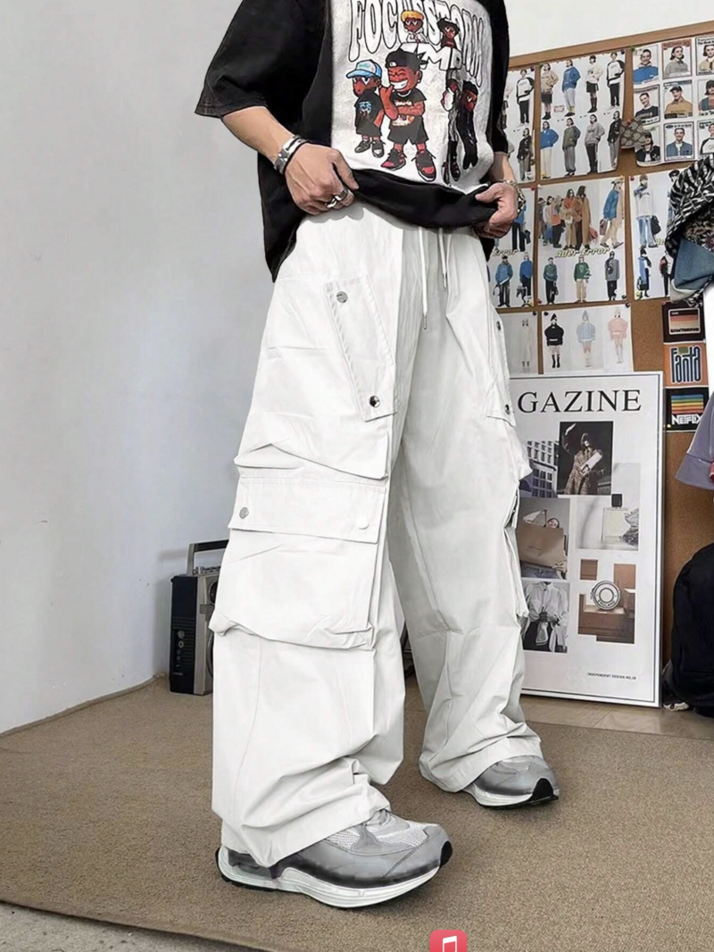 Nathan White Buttoned Oversized Cargo Pants