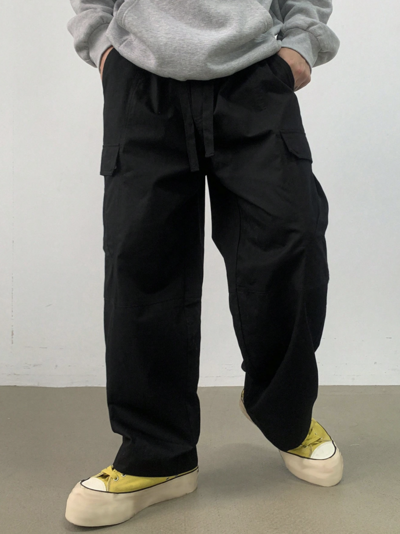 Darrel Black Relaxed Fit Cargo Pants - Image 3