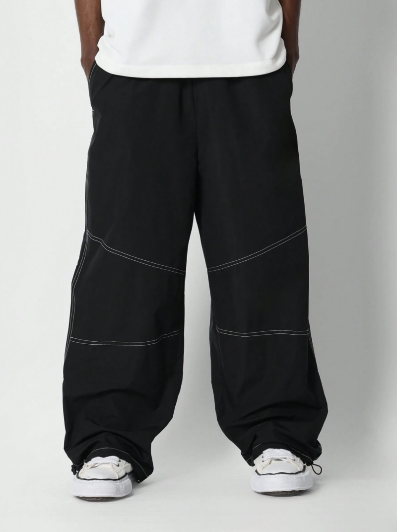 Lewis Black Contrast Stitch Relaxed Fit Cargo Pants