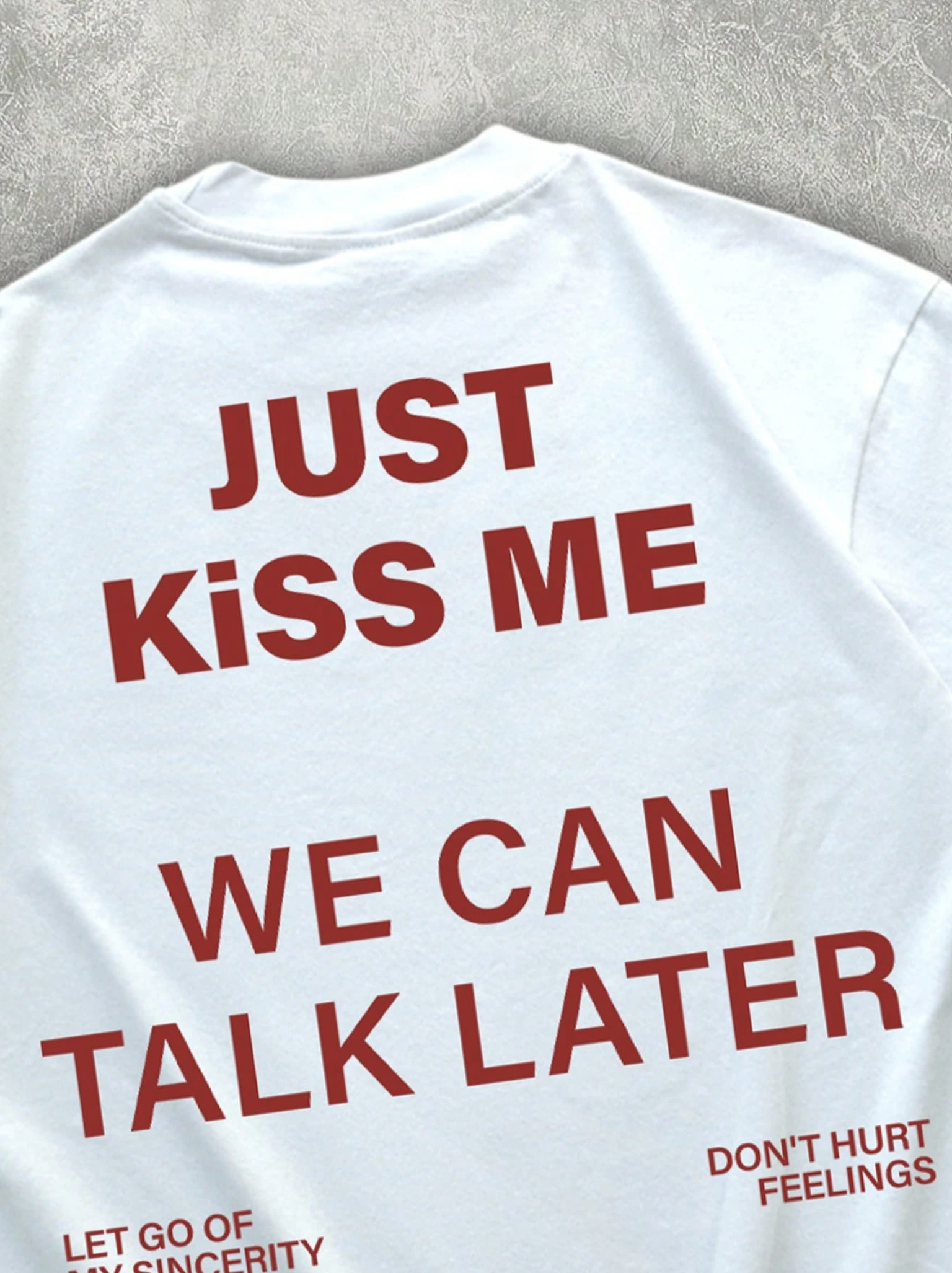 Kiss Me Print White Relaxed Fit Tshirt - Image 3