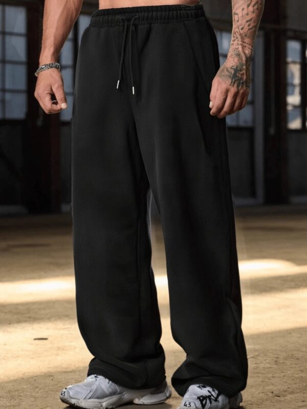 Nezy Black Relaxed Fit Fleece Jogger